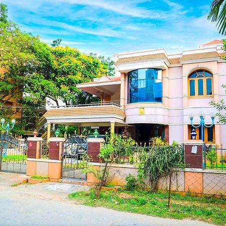 Divine Luxury Villa 蒂鲁帕蒂 外观 照片