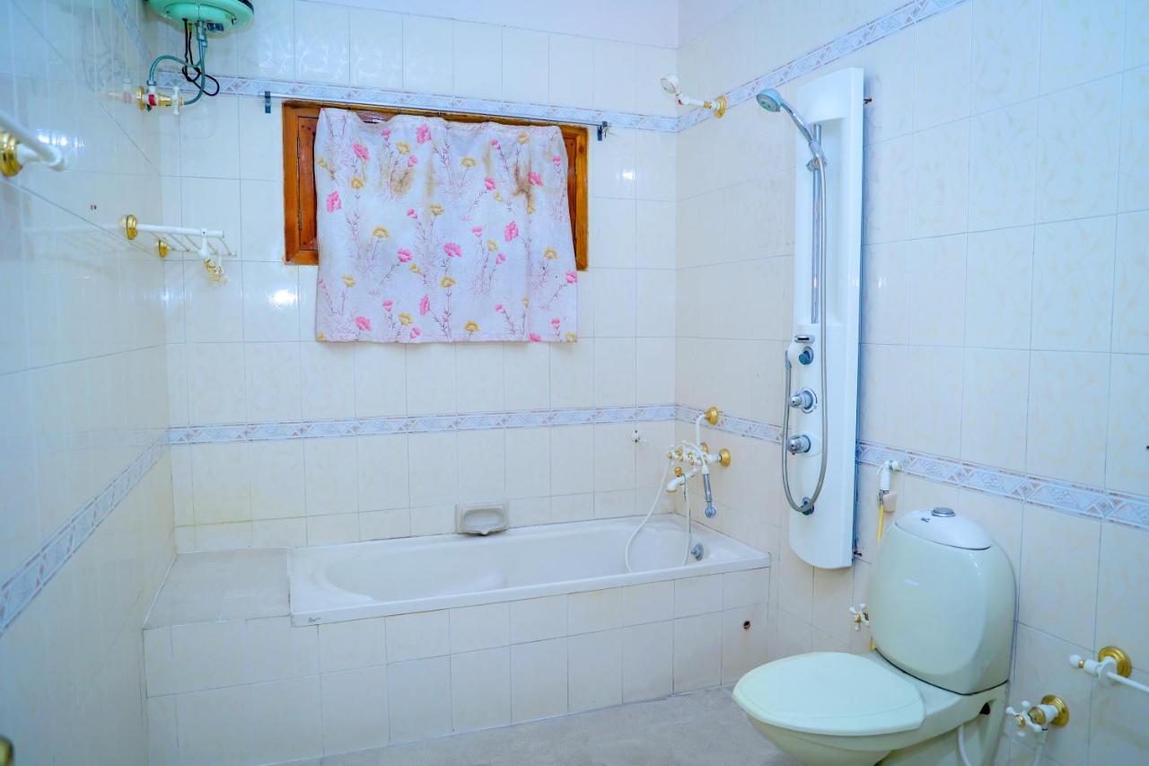 Divine Luxury Villa 蒂鲁帕蒂 外观 照片